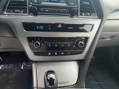 2015 Hyundai SONATA SE   - Photo 25 - Garden City, ID 83714