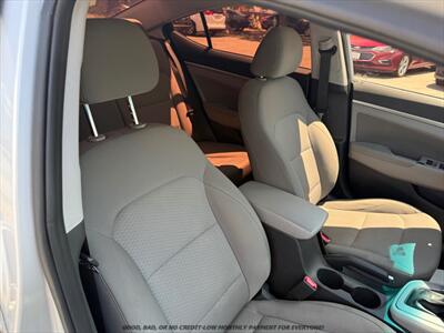 2020 Hyundai ELANTRA SEL - Photo 19 - Garden City, ID 83714