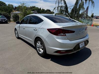 2020 Hyundai ELANTRA SEL - Photo 5 - Garden City, ID 83714