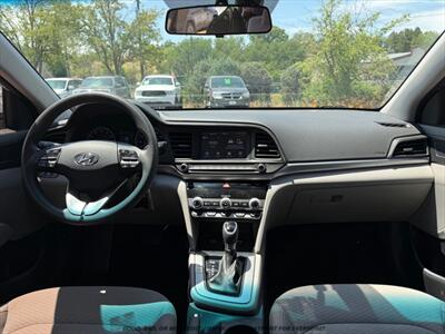 2020 Hyundai ELANTRA SEL - Photo 9 - Garden City, ID 83714