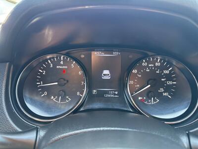 2017 Nissan Rogue Sport SL AWD 4dr Crossover - Photo 11 - Garden City, ID 83714