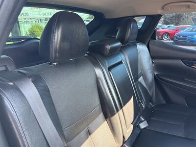 2017 Nissan Rogue Sport SL AWD 4dr Crossover - Photo 17 - Garden City, ID 83714