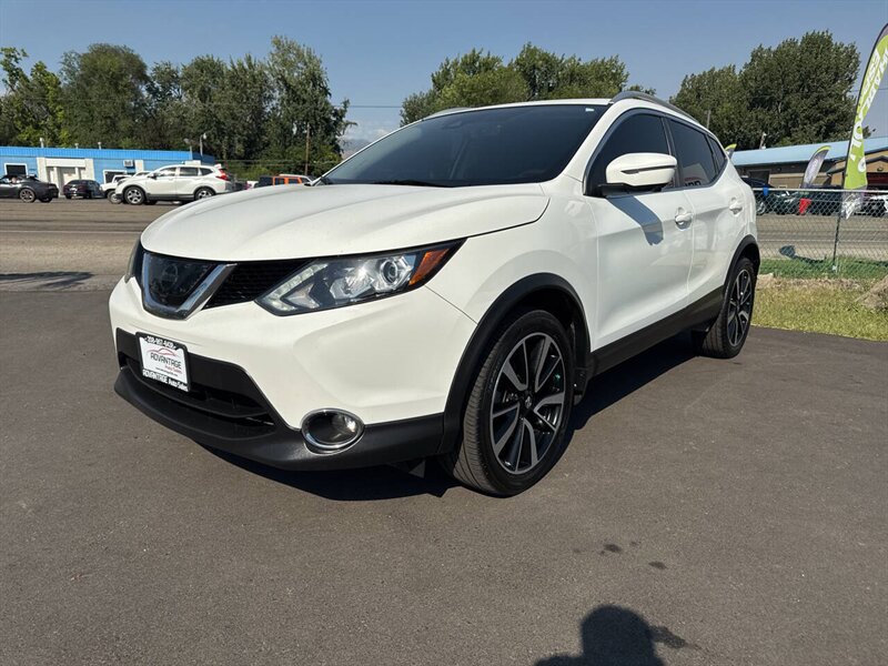 2017 Nissan Rogue Sport SL AWD 4dr Crossover - Photo 3 - Garden City, ID 83714