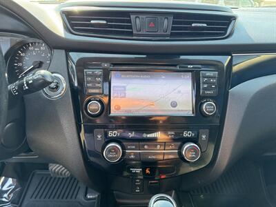 2017 Nissan Rogue Sport SL AWD 4dr Crossover - Photo 26 - Garden City, ID 83714