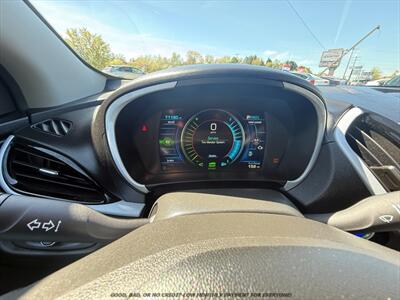 2017 Chevrolet Volt LT   - Photo 12 - Garden City, ID 83714