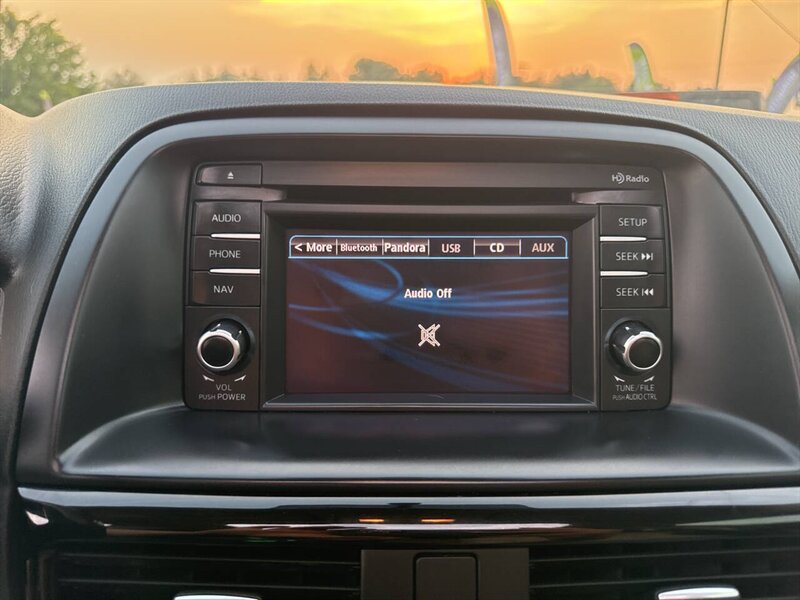 2014 Mazda CX-5 Touring AWD 4dr SUV - Photo 27 - Garden City, ID 83714