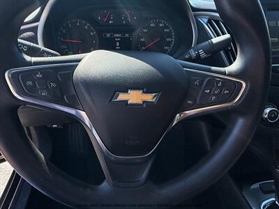 2018 Chevrolet Malibu LS   - Photo 26 - Garden City, ID 83714