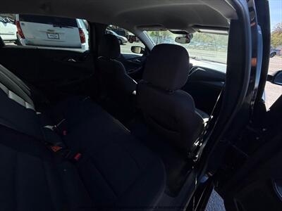 2018 Chevrolet Malibu LS   - Photo 19 - Garden City, ID 83714