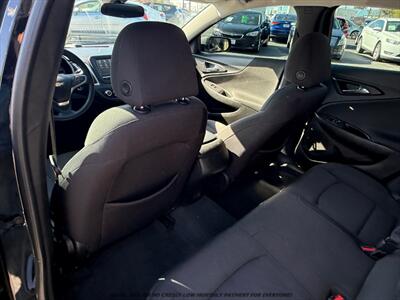 2018 Chevrolet Malibu LS   - Photo 15 - Garden City, ID 83714