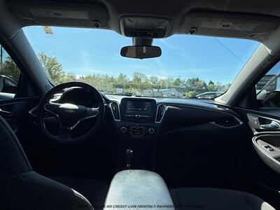 2018 Chevrolet Malibu LS   - Photo 9 - Garden City, ID 83714