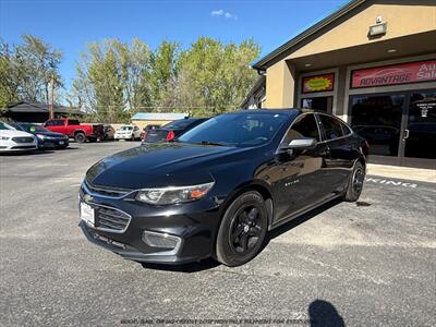 2018 Chevrolet Malibu LS   - Photo 3 - Garden City, ID 83714