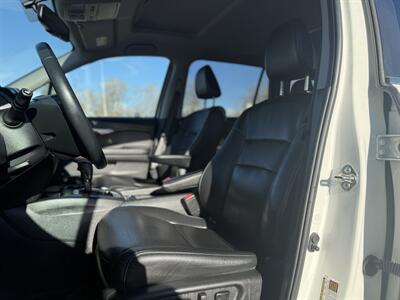 2017 Honda Pilot EX-L   - Photo 12 - Garden City, ID 83714