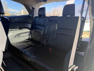 2017 Honda Pilot EX-L   - Photo 18 - Garden City, ID 83714