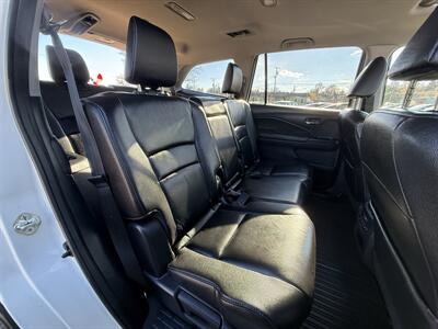 2017 Honda Pilot EX-L   - Photo 21 - Garden City, ID 83714