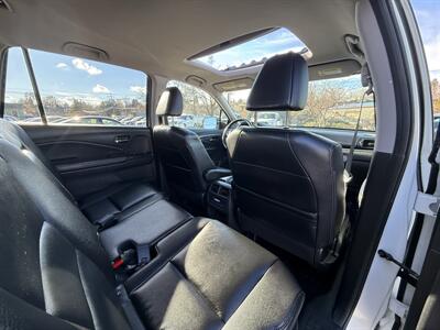 2017 Honda Pilot EX-L   - Photo 22 - Garden City, ID 83714