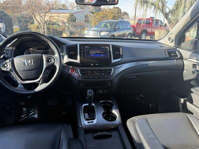 2017 Honda Pilot EX-L   - Photo 9 - Garden City, ID 83714