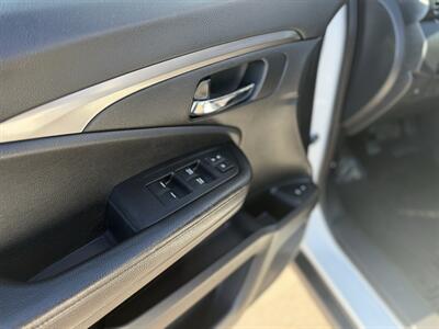 2017 Honda Pilot EX-L   - Photo 10 - Garden City, ID 83714