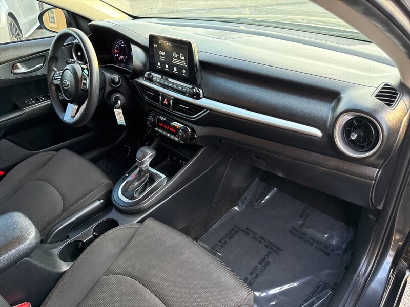 2019 Kia Forte LXS 4dr Sedan - Photo 20 - Garden City, ID 83714