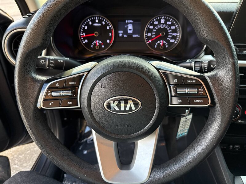 2019 Kia Forte LXS 4dr Sedan - Photo 25 - Garden City, ID 83714