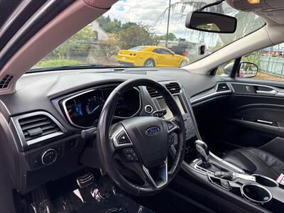 2013 Ford Fusion Hybrid Titanium 4dr Sedan - Photo 10 - Garden City, ID 83714