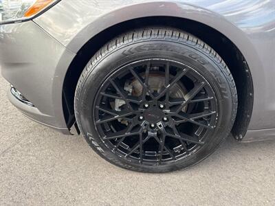 2013 Ford Fusion Hybrid Titanium 4dr Sedan - Photo 23 - Garden City, ID 83714