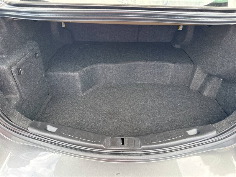 2013 Ford Fusion Hybrid Titanium 4dr Sedan - Photo 17 - Garden City, ID 83714