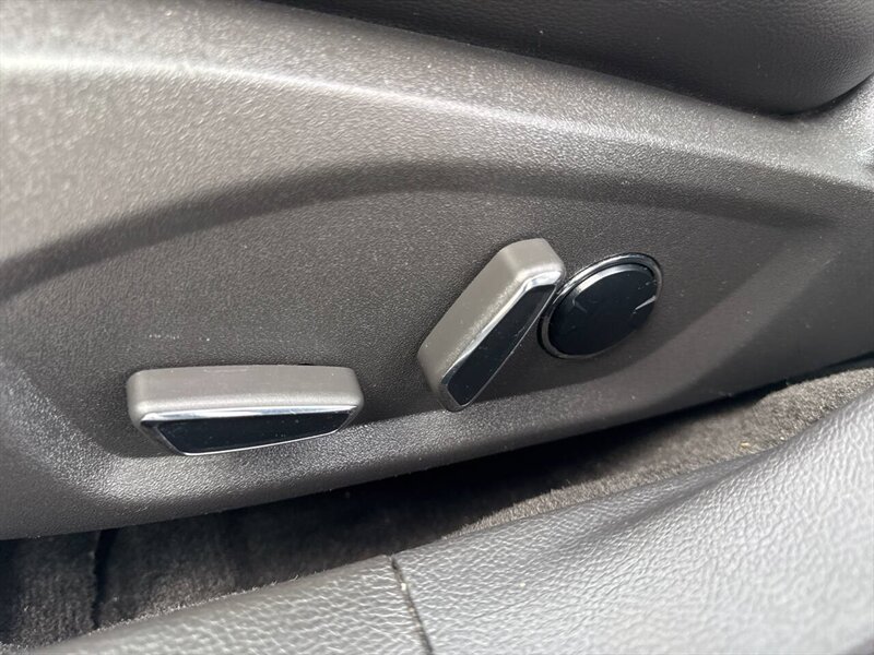 2013 Ford Fusion Hybrid Titanium 4dr Sedan - Photo 28 - Garden City, ID 83714