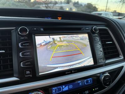 2015 Toyota Highlander Limited Platinum - Photo 13 - Garden City, ID 83714