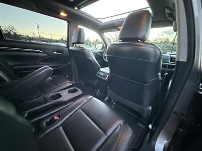 2015 Toyota Highlander Limited Platinum - Photo 21 - Garden City, ID 83714