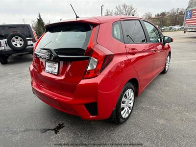 2015 Honda Fit LX   - Photo 5 - Garden City, ID 83714