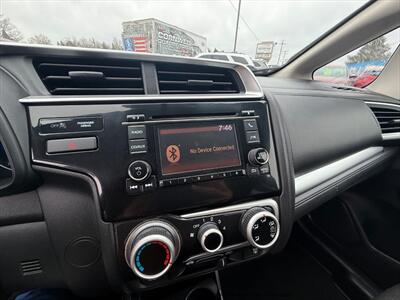 2015 Honda Fit LX - Photo 23 - Garden City, ID 83714