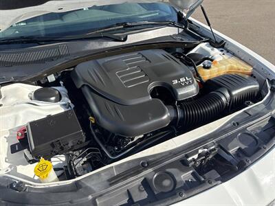 2016 Chrysler 300 C 4dr Sedan - Photo 23 - Garden City, ID 83714