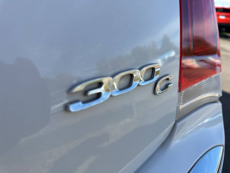 2016 Chrysler 300 C 4dr Sedan - Photo 36 - Garden City, ID 83714