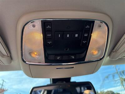 2016 Chrysler 300 C 4dr Sedan - Photo 31 - Garden City, ID 83714