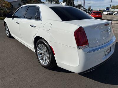 2016 Chrysler 300 C 4dr Sedan - Photo 5 - Garden City, ID 83714
