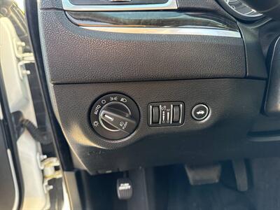 2016 Chrysler 300 C 4dr Sedan - Photo 26 - Garden City, ID 83714