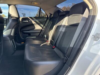 2016 Chrysler 300 C 4dr Sedan - Photo 17 - Garden City, ID 83714