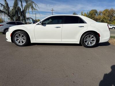 2016 Chrysler 300 C 4dr Sedan - Photo 4 - Garden City, ID 83714