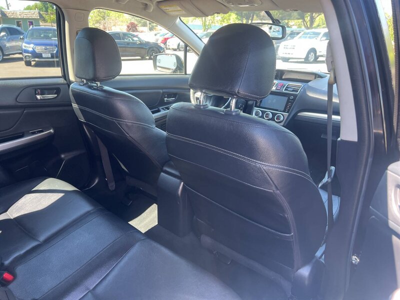 2015 Subaru XV Crosstrek 2.0i Limited AWD 4dr Crossover - Photo 17 - Garden City, ID 83714