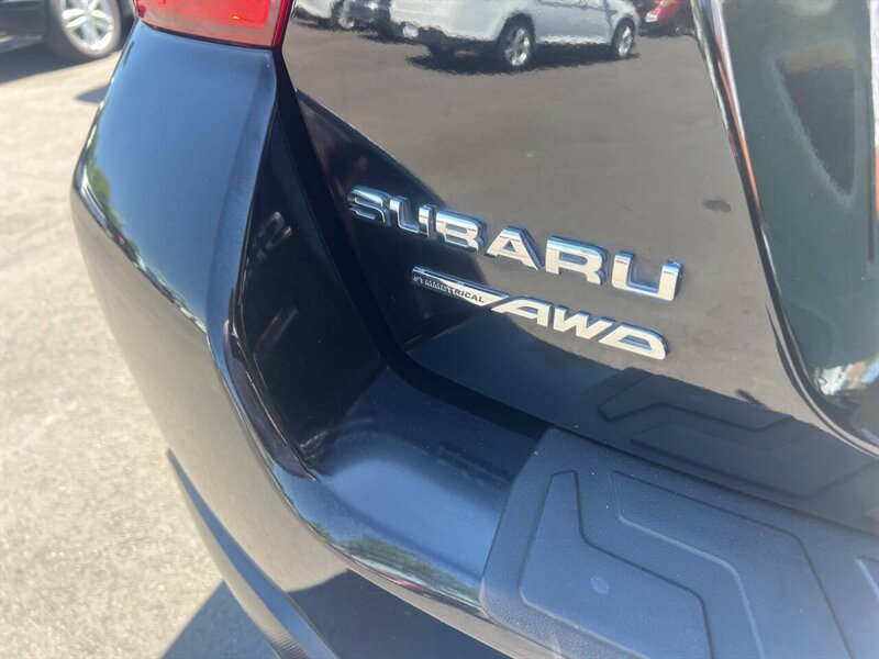 2015 Subaru XV Crosstrek 2.0i Limited AWD 4dr Crossover - Photo 27 - Garden City, ID 83714