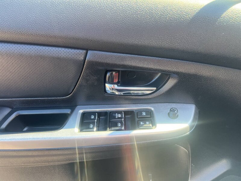 2015 Subaru XV Crosstrek 2.0i Limited AWD 4dr Crossover - Photo 23 - Garden City, ID 83714