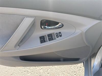 2010 Toyota Camry LE 4dr Sedan 6A - Photo 22 - Garden City, ID 83714
