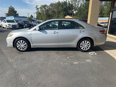 2010 Toyota Camry LE 4dr Sedan 6A - Photo 4 - Garden City, ID 83714