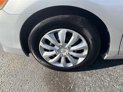 2010 Toyota Camry LE 4dr Sedan 6A - Photo 21 - Garden City, ID 83714