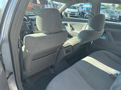 2010 Toyota Camry LE 4dr Sedan 6A - Photo 13 - Garden City, ID 83714