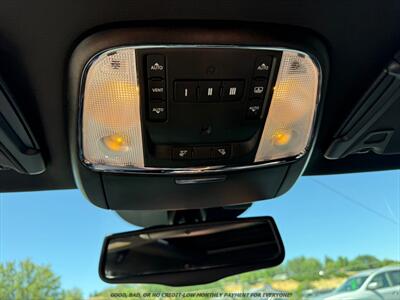 2014 Chrysler 300 Series - Photo 31 - Garden City, ID 83714