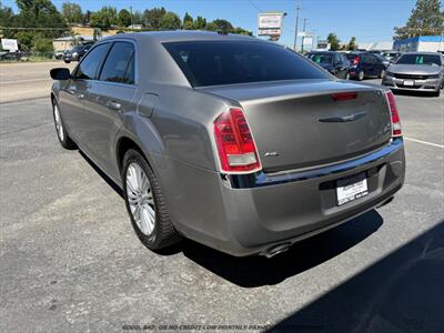 2014 Chrysler 300 Series - Photo 5 - Garden City, ID 83714