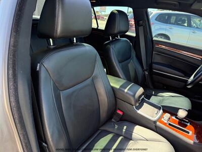 2014 Chrysler 300 Series - Photo 20 - Garden City, ID 83714