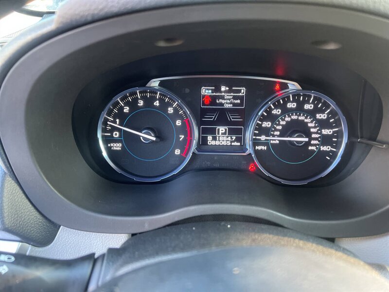 2017 Subaru Forester 2.5i Premium AWD 4dr Wagon CVT - Photo 10 - Garden City, ID 83714