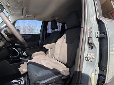 2018 Jeep Renegade Sport   - Photo 11 - Garden City, ID 83714